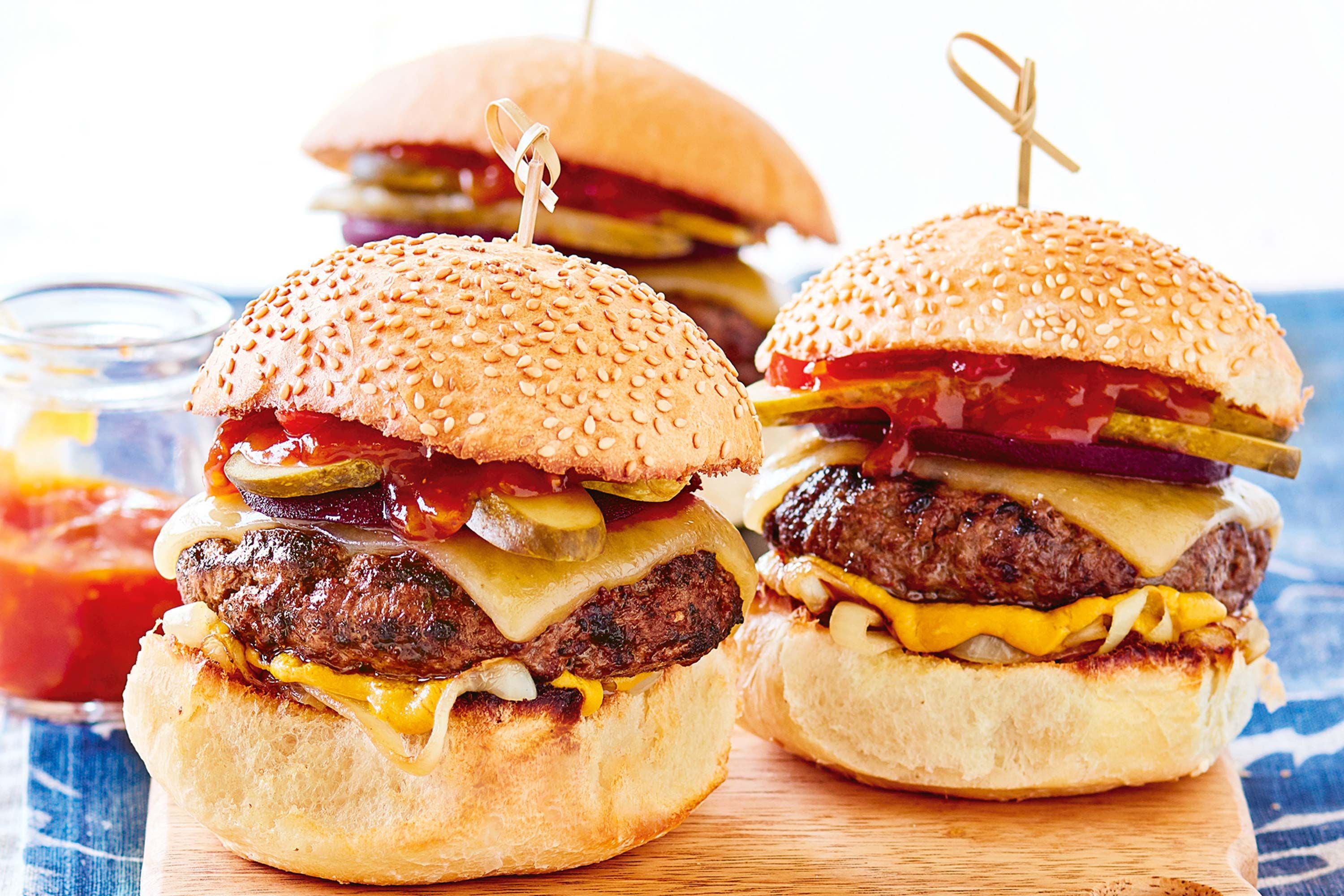 Classic Cheese Burger